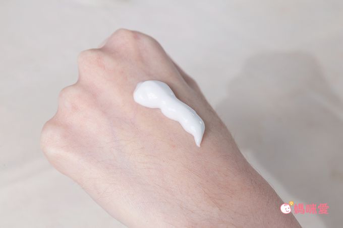 泰國 Beauty Buffet - 北海道牛奶保濕身體乳-450ml