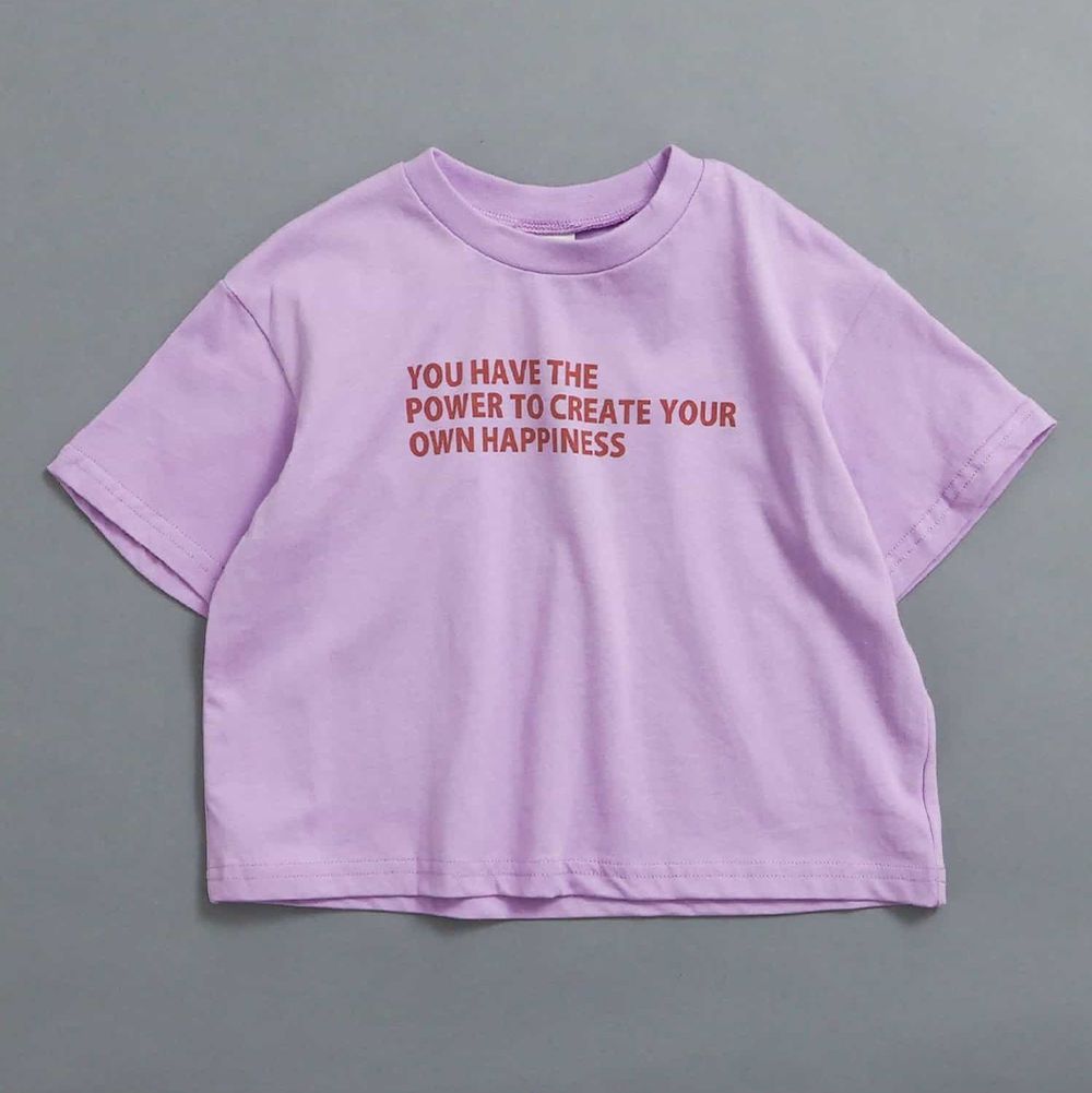 簡約帥氣logo短袖上衣-英文字-薰衣草
