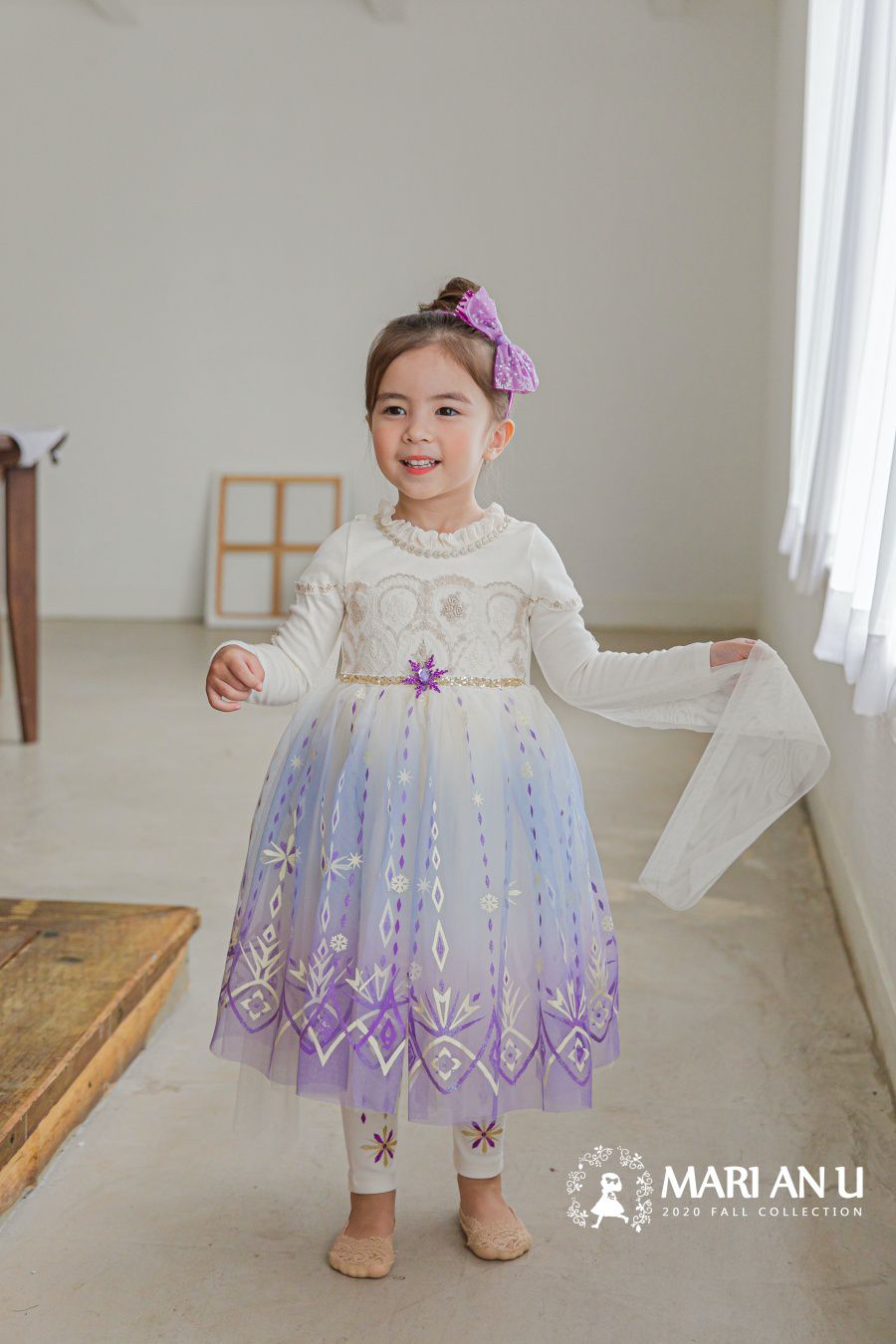 韓國 mari an u - 冰雪女王艾莎洋裝(披風可拆)-冰晶白