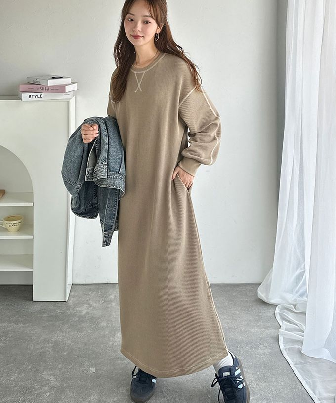 日本 Classical Elf - Java 俏麗縫線大口袋長袖洋裝-海軍藍