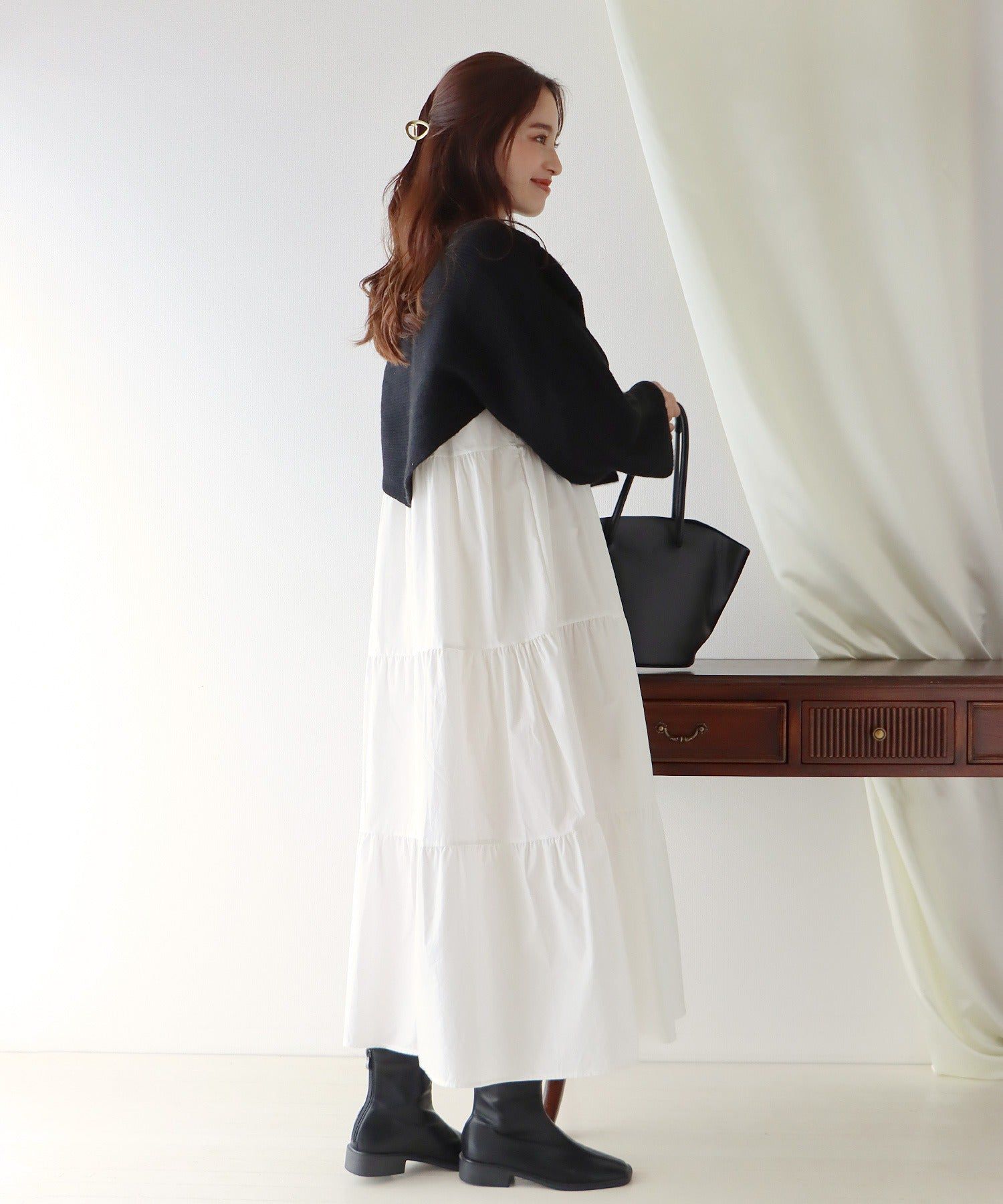 日本 BLUE EAST - 交叉短版針織長袖罩衫-淺灰