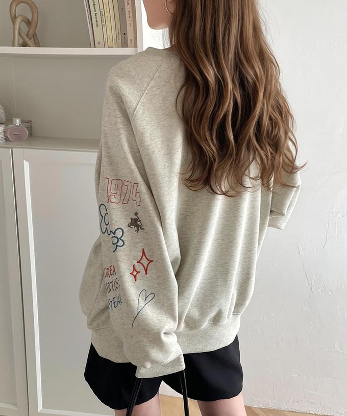 日本 Classical Elf - 俏皮塗鴉裏起毛長袖上衣-米灰