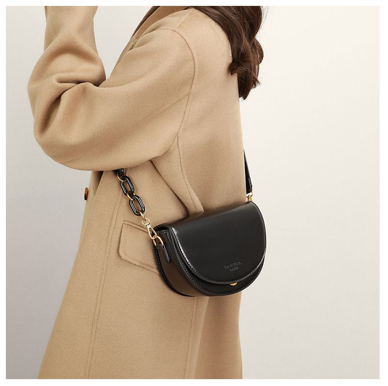 真皮高質感單肩/斜背馬鞍包-棕色 (20.5x14x7.5cm)