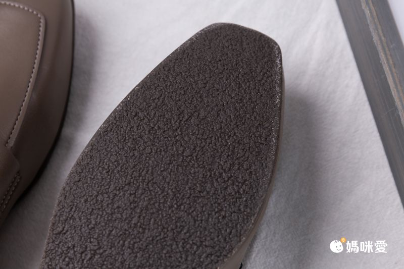 尋找灰姑娘！日本製♡輕量柔軟美腿鞋