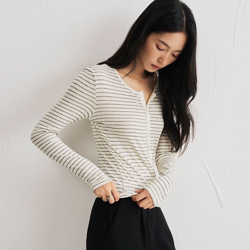 4.4%羊毛天絲半開釦長袖上衣-煙紋