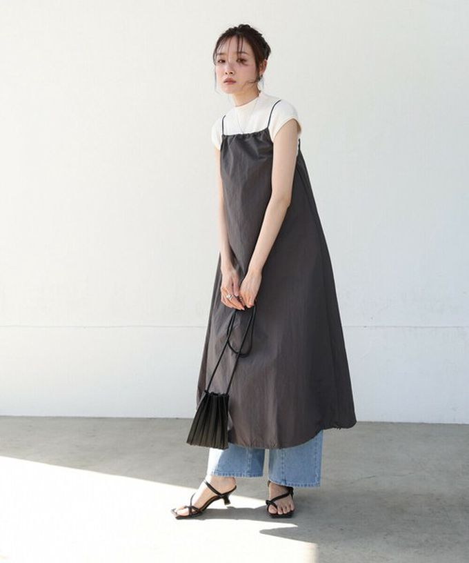 日本 Bab - 下擺澎澎氣球尼龍吊帶洋裝-深灰