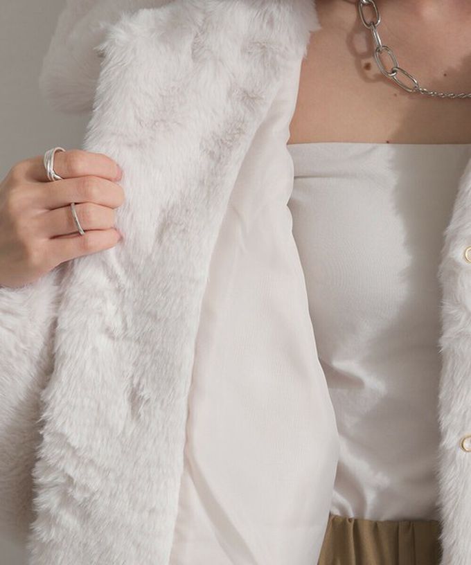 日本 ELENCARE DUE - 魅力金扣柔軟蓬鬆仿毛翻領大衣外套-炭灰