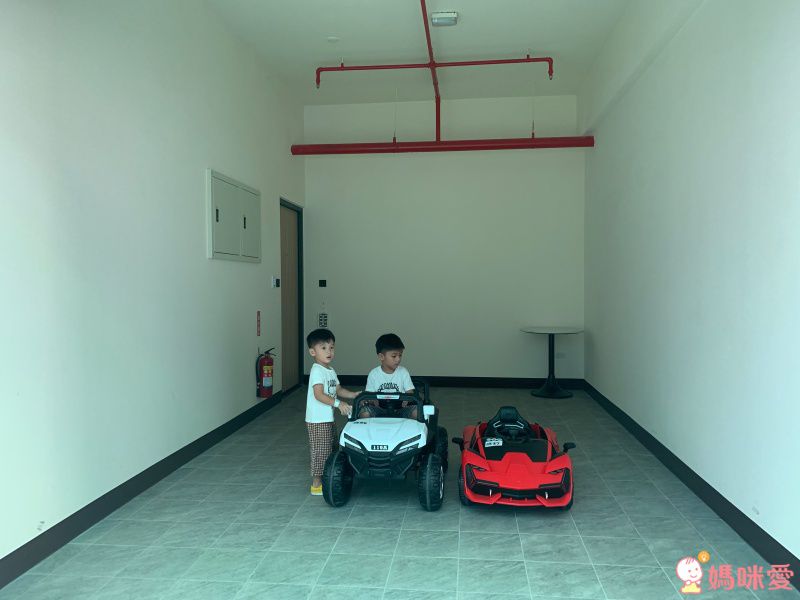 南台灣唯一！嘉義棒棒積木飯店ｘ最大鯨奇樂園