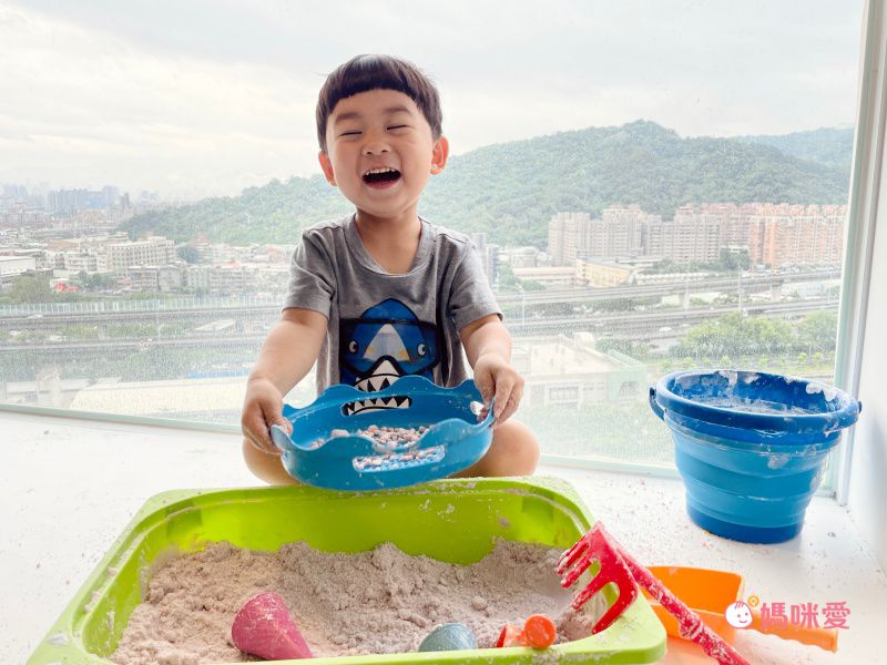 一咖搞定！7合1【德國COMPACTOYS】玩沙玩具