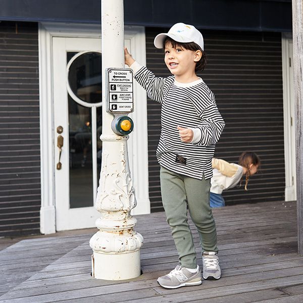 日本 b-ROOM - 100%棉 下擺品牌標籤條紋長袖上衣-黑