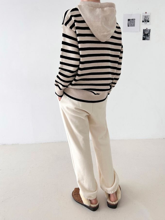 韓國女裝連線 - 經典條紋連帽長袖針織上衣-黑底 (FREE)