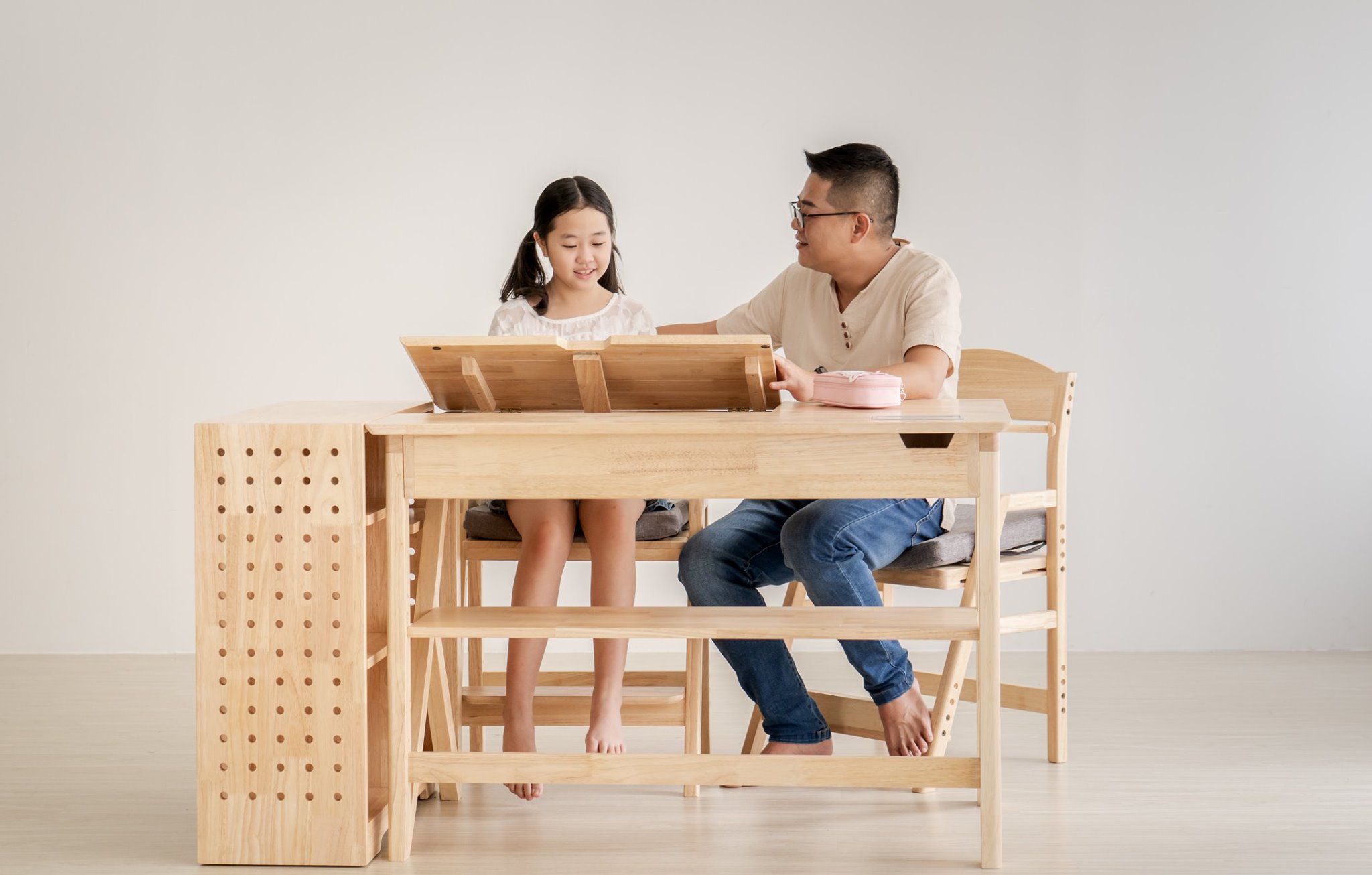 下單即抽好禮 現在買開學用【環安傢俱】好好學成長桌椅組