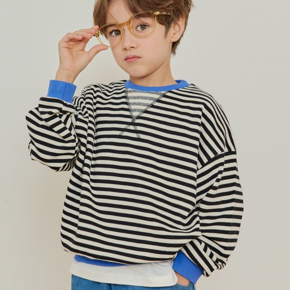 ERINJ 復古V縫線撞色橫紋長袖大學T-黑