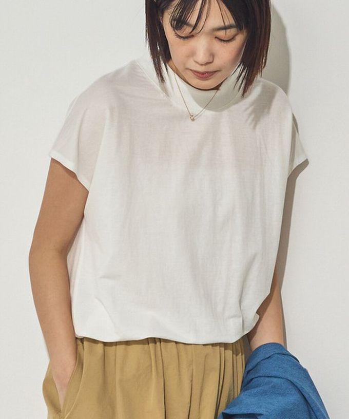 日本 Sans Souci 34+ - 接觸涼感 圓弧百搭法式袖上衣-圓點-米白