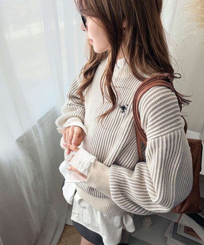 日本 Classical Elf - 刺繡logo 線條感針織長袖上衣-橘紅x米