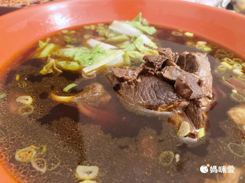 傳自祖母的好手藝【段純貞 即時料理牛肉麵】四川道地風味