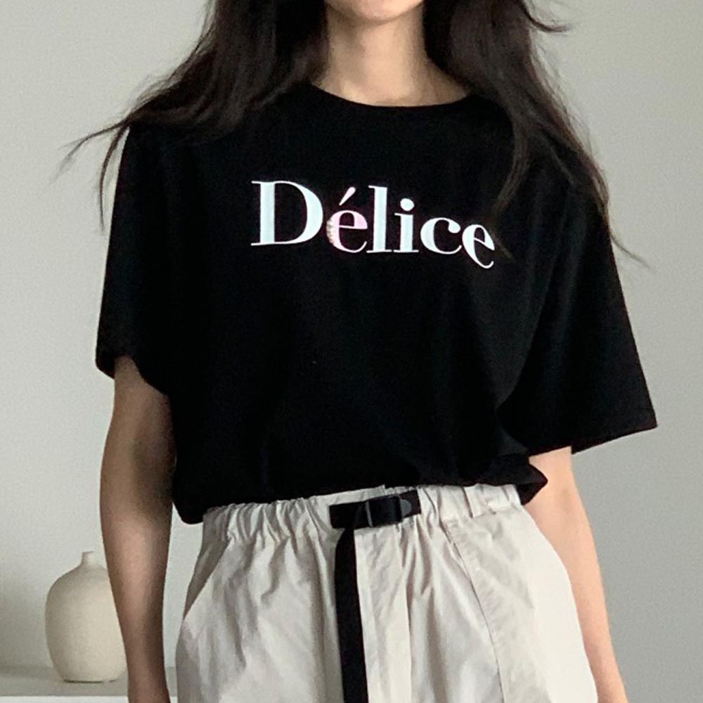 韓國女裝連線 - Delice字印短袖上衣-黑 (FREE)