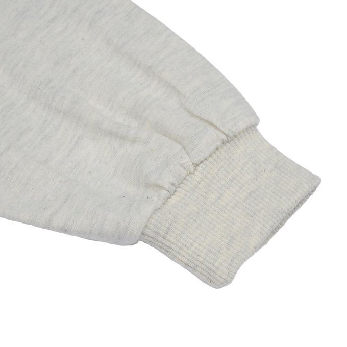 韓國 FORK CHIPS - 品牌刺繡點綴圓領長袖上衣-淺燕麥灰