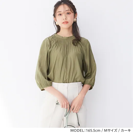 日本 BELLUNA - 優雅抓皺小高領七分袖上衣-墨綠