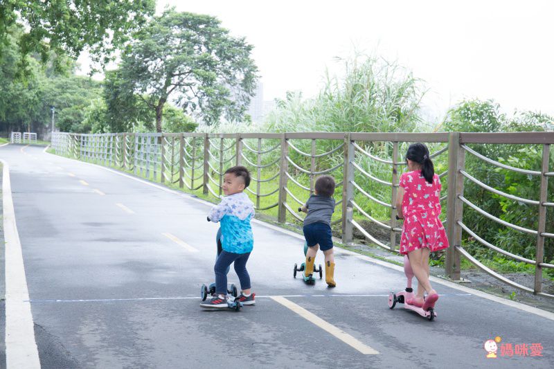 奧地利 Scoot & Ride - Kick1 Cool飛滑步車/滑板車-米色