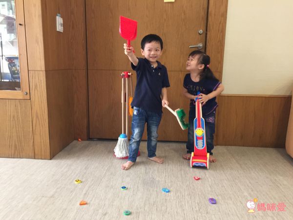 美國瑪莉莎 Melissa & Doug - MD 角色扮演-幼兒掃地清潔工具組