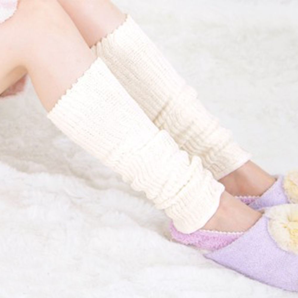 日本女裝代購 - 日本製 保暖襪套(絲綢添加)-長度38cm-純淨白 (F)