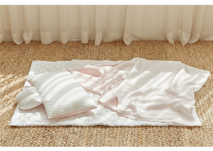 韓國 Hello HiZoo - 3D透氣雙面涼感被/透氣被/冷氣被-嬰兒款(冰絲粉)