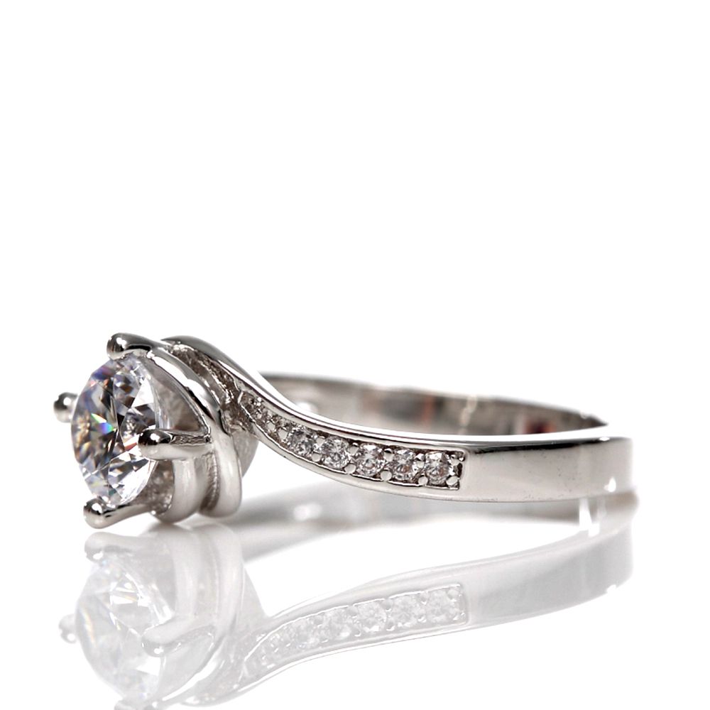 美國ILG鑽飾 - Love flow 流轉愛情 0.75克拉戒指 – 頂級美國ILG Diamond，媲美真鑽亮度的鑽飾【RI099】-加贈高級珠寶級絨布盒1個-外國抗敏材質電鍍頂級白K金色