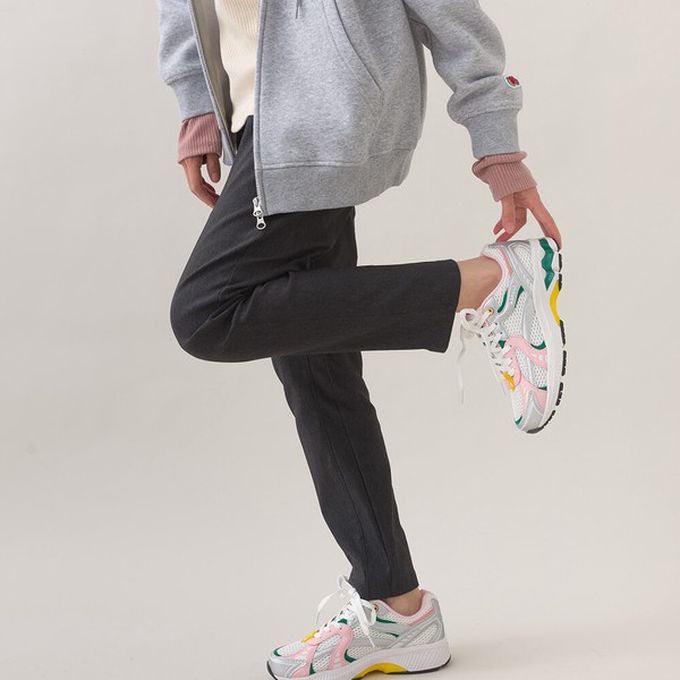 日本 OMNES - 美腳彈性內刷毛錐形長褲(後腰鬆緊)-芥末黃