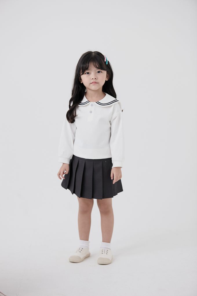 韓國 Coco Bang - 水手翻領鈕釦點綴長袖上衣-深藍