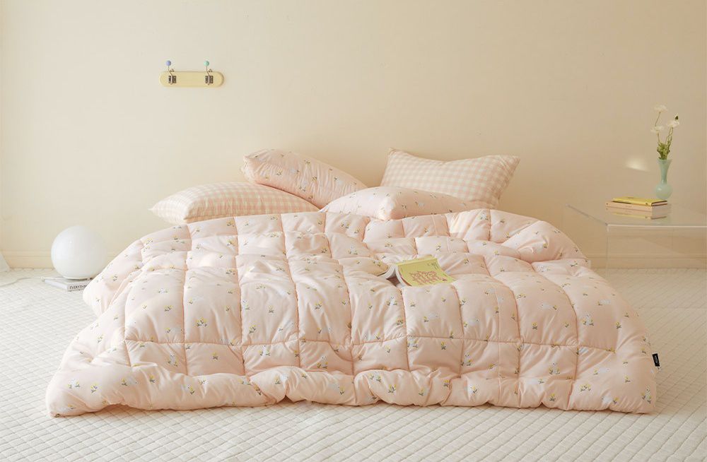 韓國 Maatila - 可水洗超細纖維桃皮感四季被-粉紅小兔