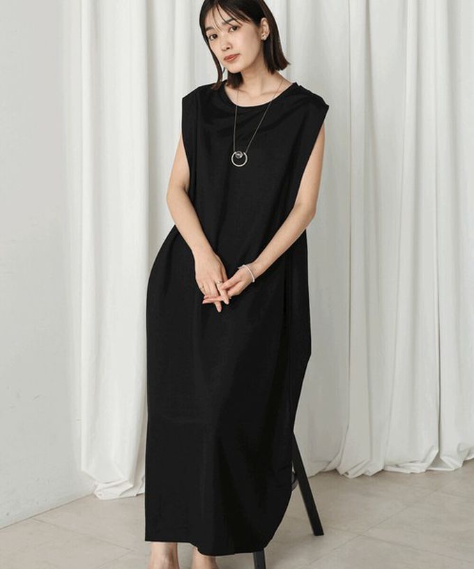 日本 Bab - 透氣嫘縈肩皺摺A字無袖洋裝-黑