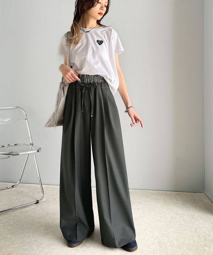 日本 Classical Elf - 腰部層次皺摺休閒舒適大寬褲-奶茶