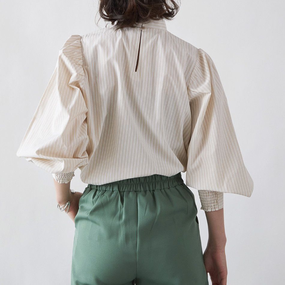 日本 Rejoule - 小立領浪漫澎袖上衣-白灰杏 (M(Free size))