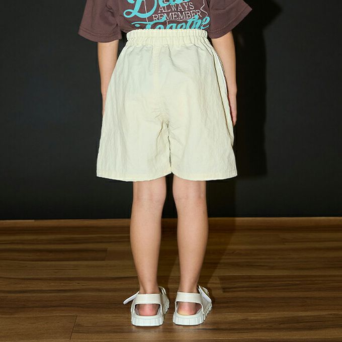 日本 b-ROOM - 輕盈尼龍側邊線條短褲-靛藍