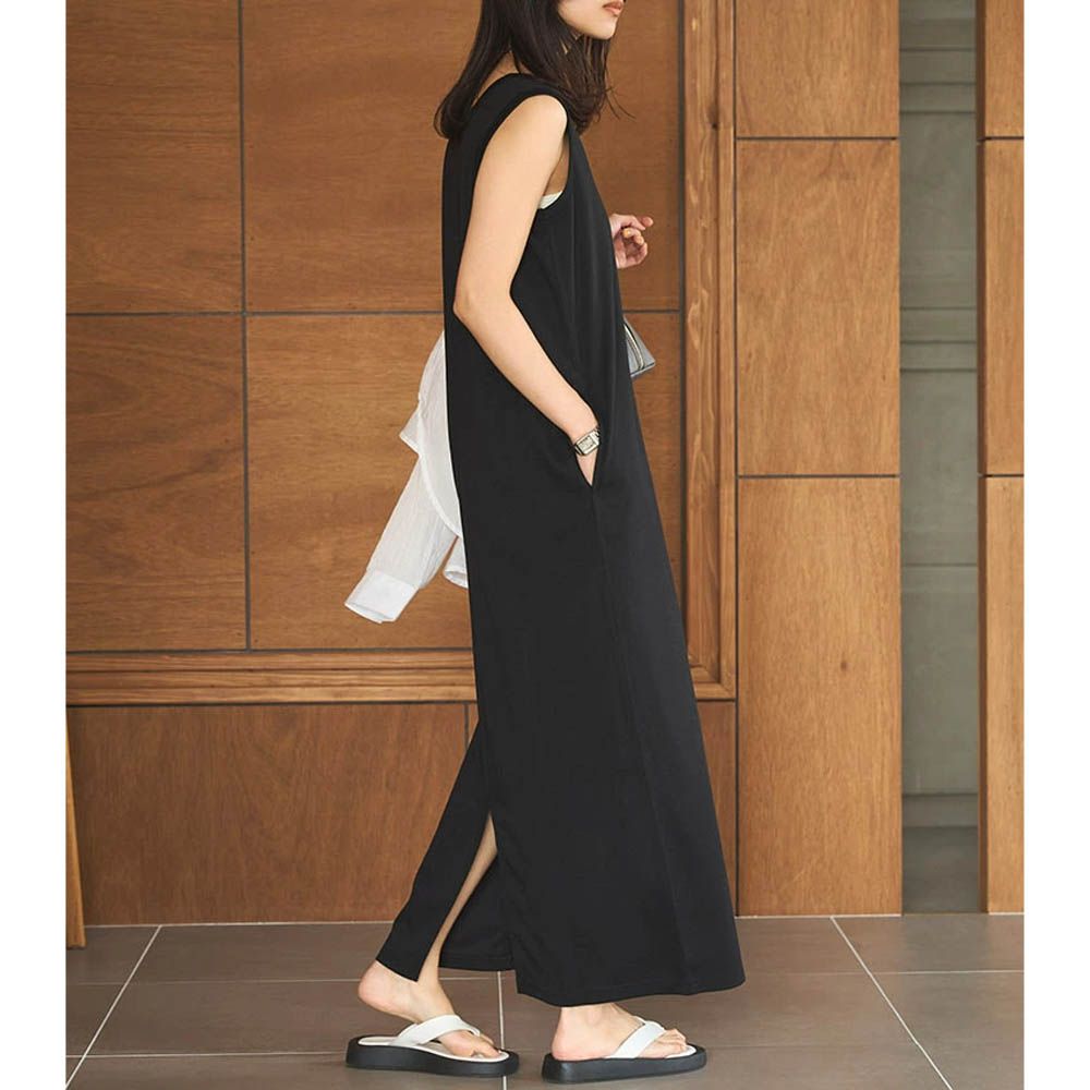 簡約素色修身U領無袖洋裝-(可選長度)-黑