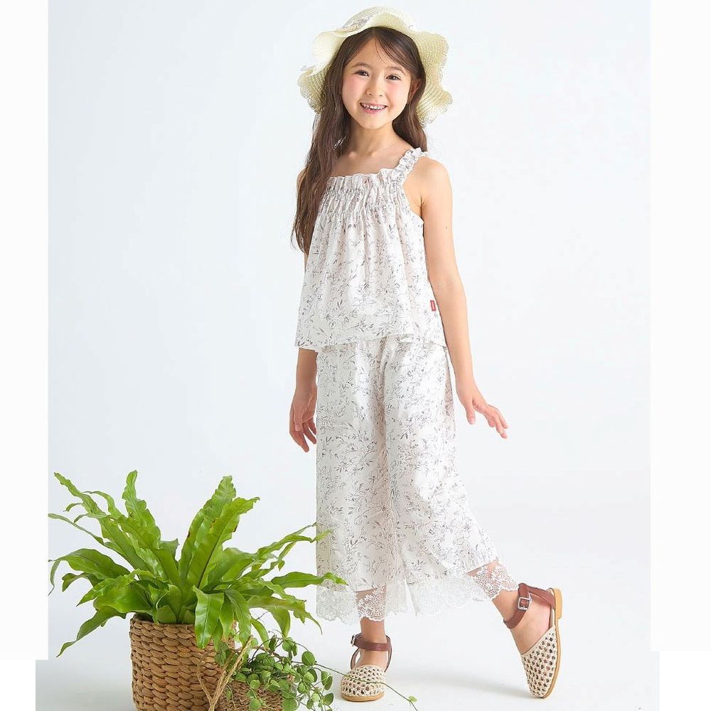 (附帽子)雅緻花紋抓褶感細肩帶上衣X寬褲套裝-象牙白