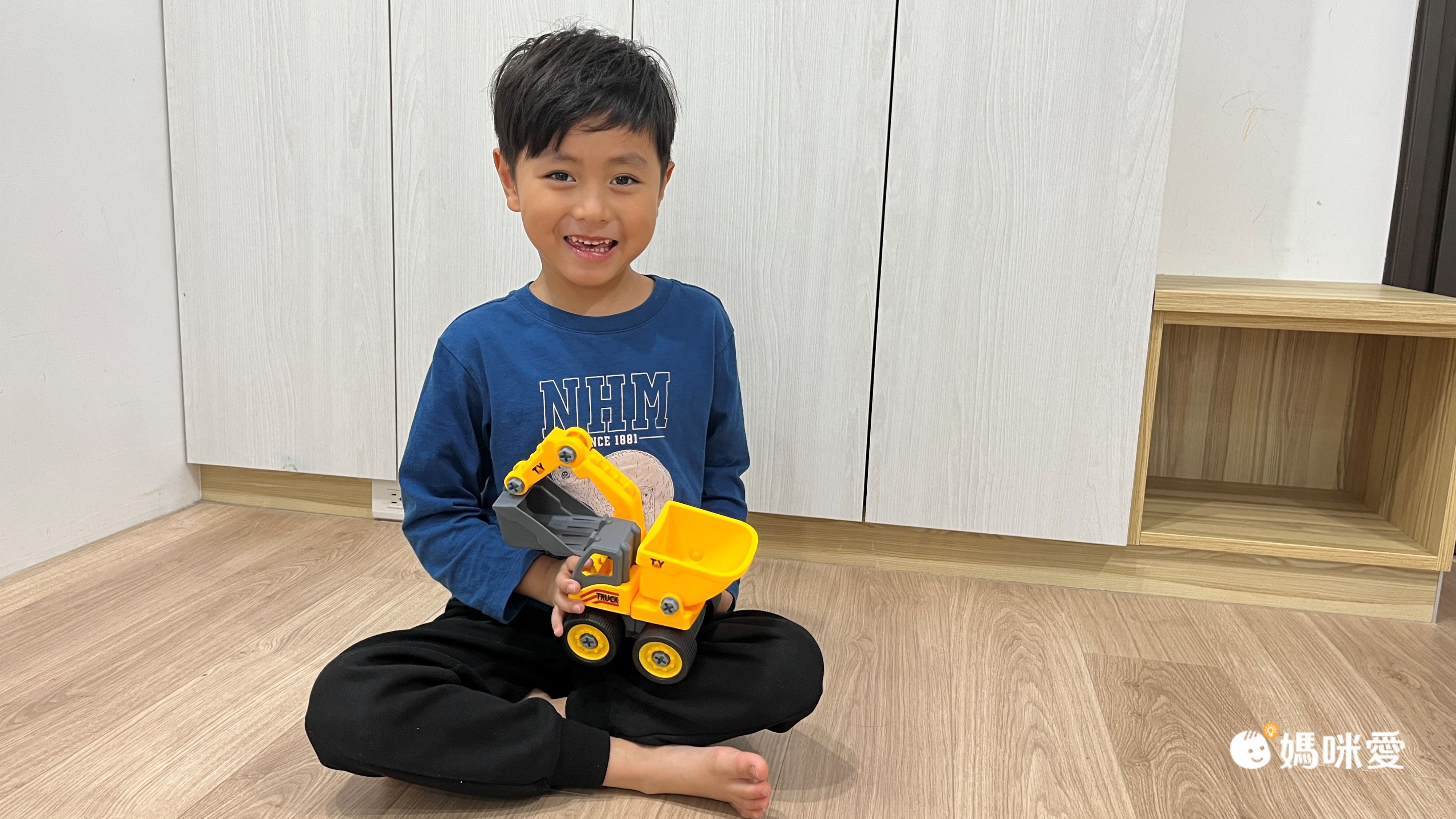 DIY組裝車車【小小家】手提貨櫃車家家酒Ｘ工程車