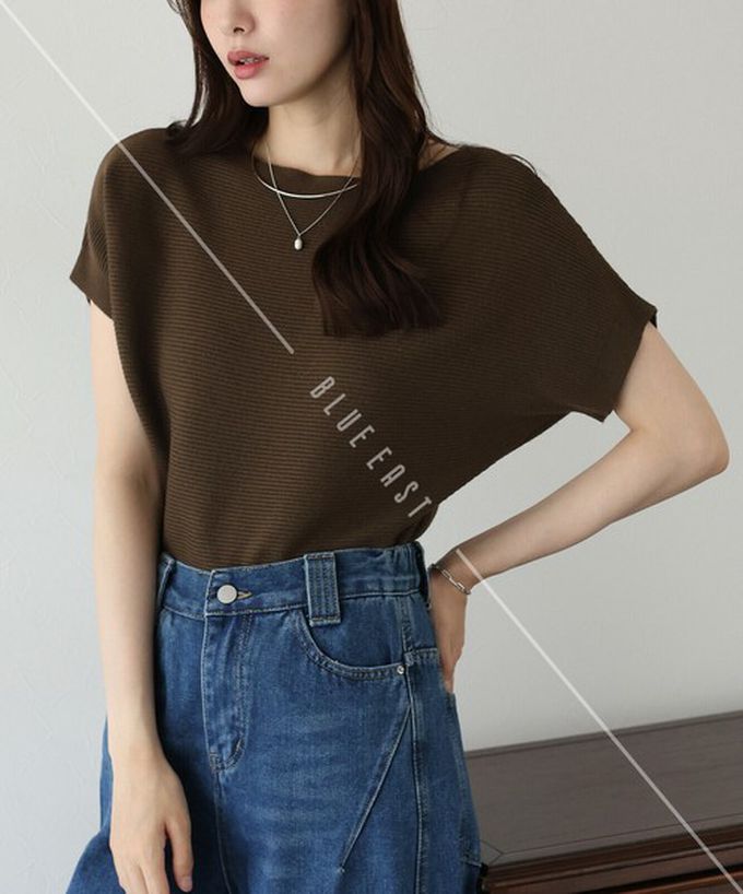 日本 BLUE EAST - 美型修身柔軟羅紋蝙蝠袖上衣-黑