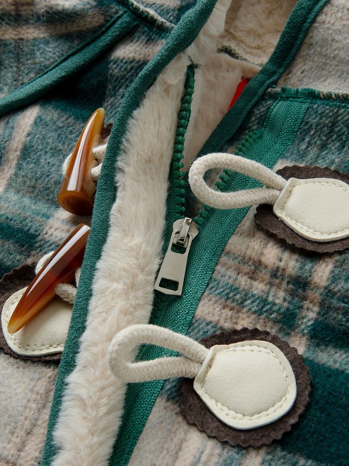 韓國 OZKIZ - 柔軟絨毛牛角釦連帽外套/大衣-綠