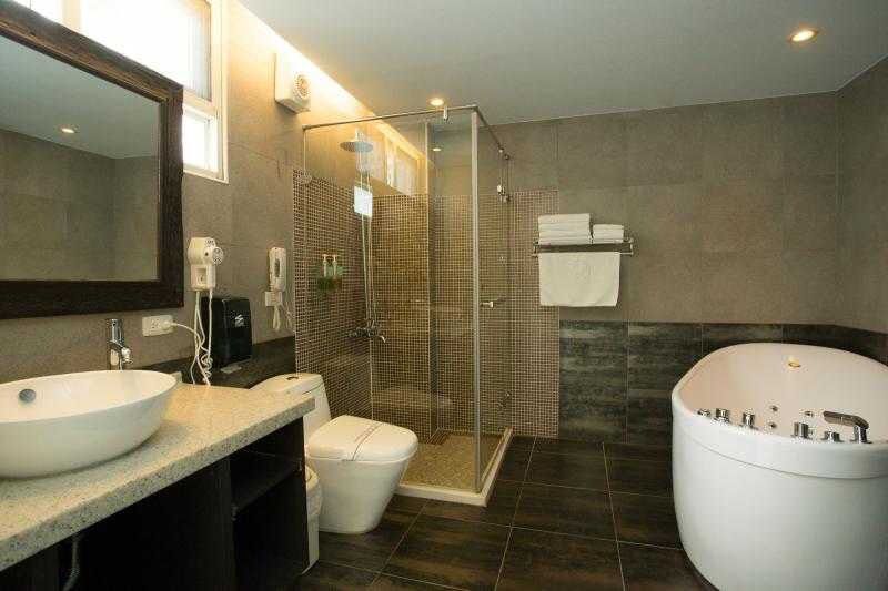 宜蘭水岸森林 - 『媽咪愛特談』平日綠光森林雙人房一泊一食住宿券-優惠效期一年