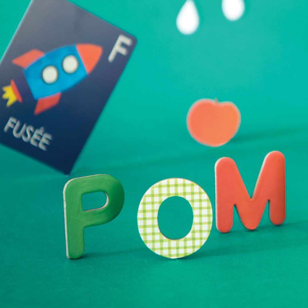 Moulin Roty - 磁鐵書遊戲-字母配對