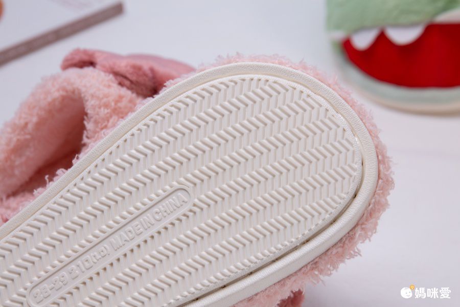 毛毛保暖室內拖鞋-大耳朵兔子-淡粉色