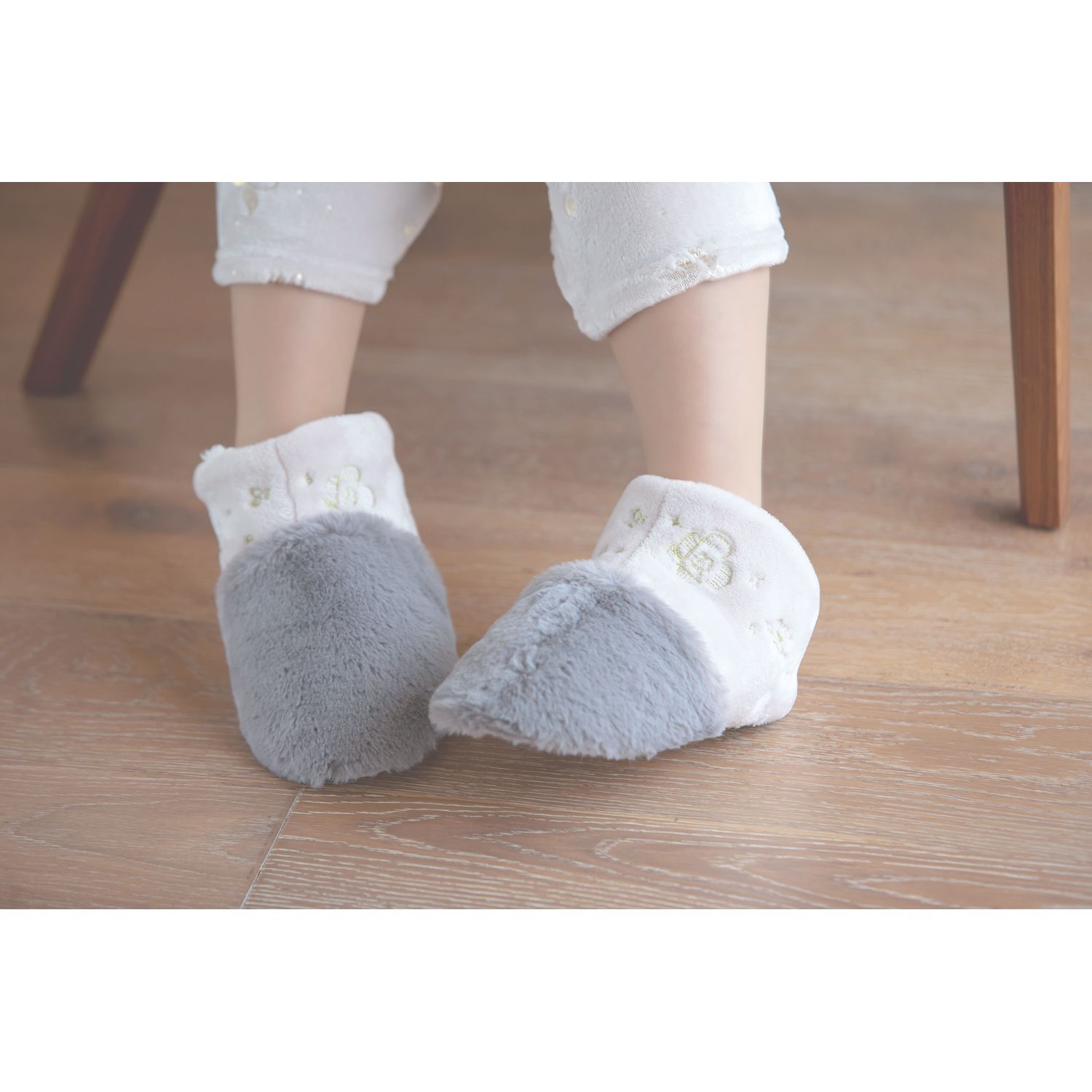 日本千趣會 - 超長柔毛靴型室內拖-咖啡 (23-24.5cm)