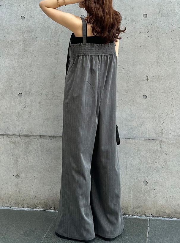 日本 GRL - 時尚酷甜感條紋吊帶褲-石墨灰 (F)