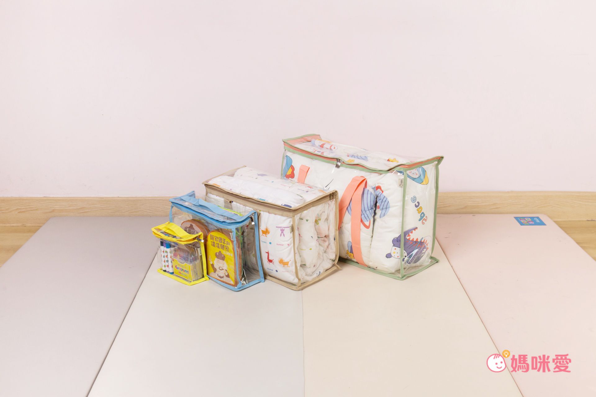 SGS 檢驗合格【妞妞絲 多尺寸透明收納袋】衣物/玩具一咖搞定