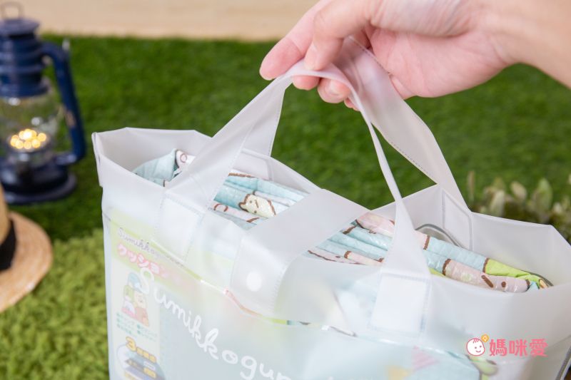 日本代購 - 3層構造防水野餐墊(附收納袋)(4-5人)-角落生物-水藍 (180x180cm)