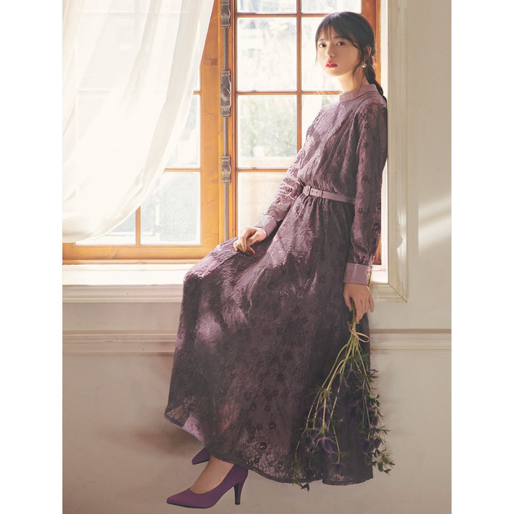 日本 GRL - 古典浪漫蕾絲長袖洋裝(附腰帶)-星塵粉