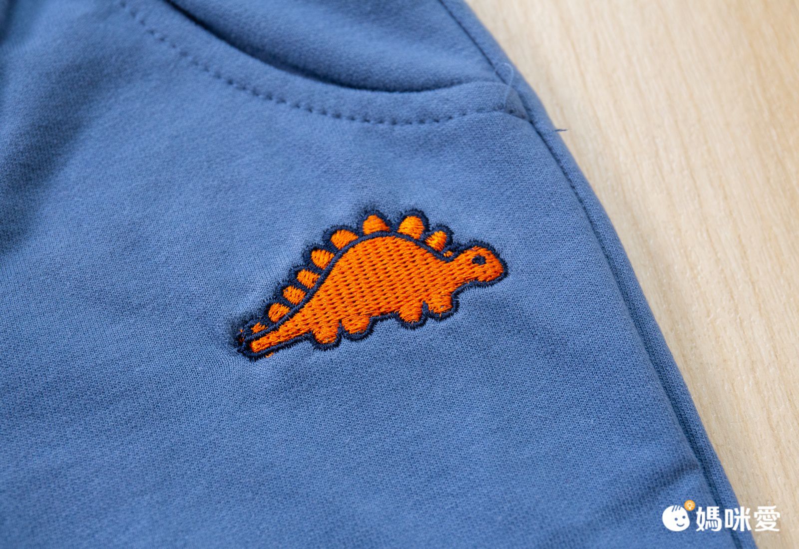 3D恐龍五分褲-深藍