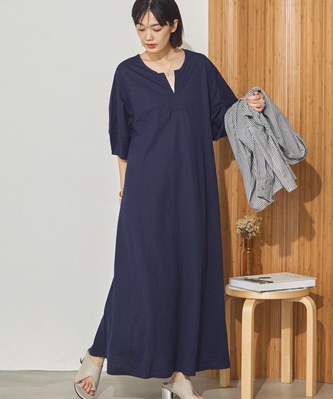 日本 Sans Souci 34+ - 接觸涼感 顯瘦A字鑰匙領五分袖洋裝-咖啡棕